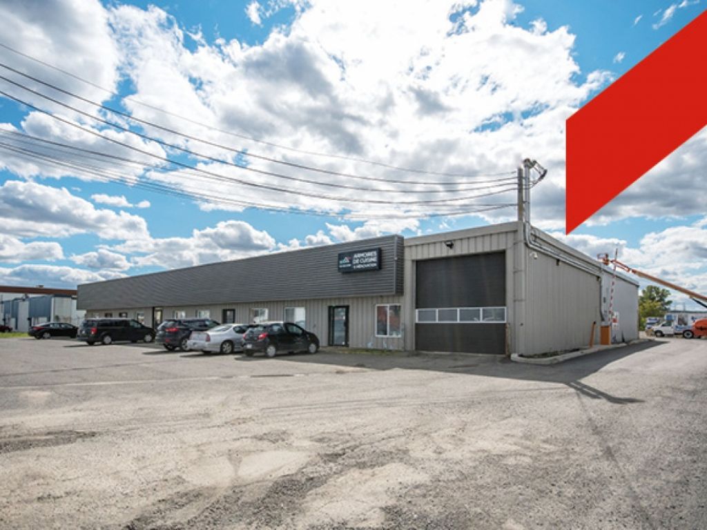 Superbe local 1250p.c.- Secteur industriel- Rive-Sud- St-Mathieu-de-Beloeil