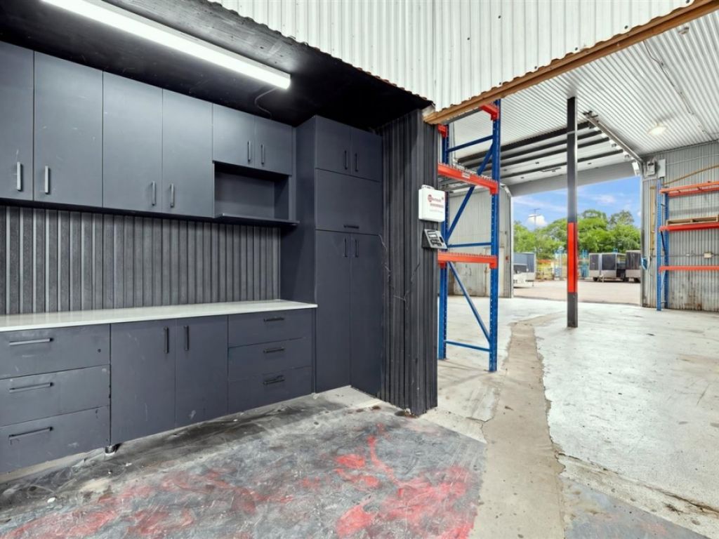 B�tisse industrielle � vendre