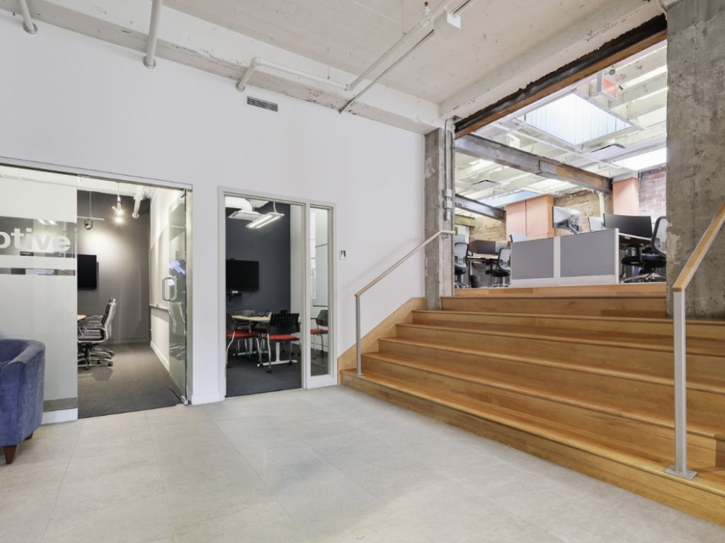 Plug and Play Offices for Rent