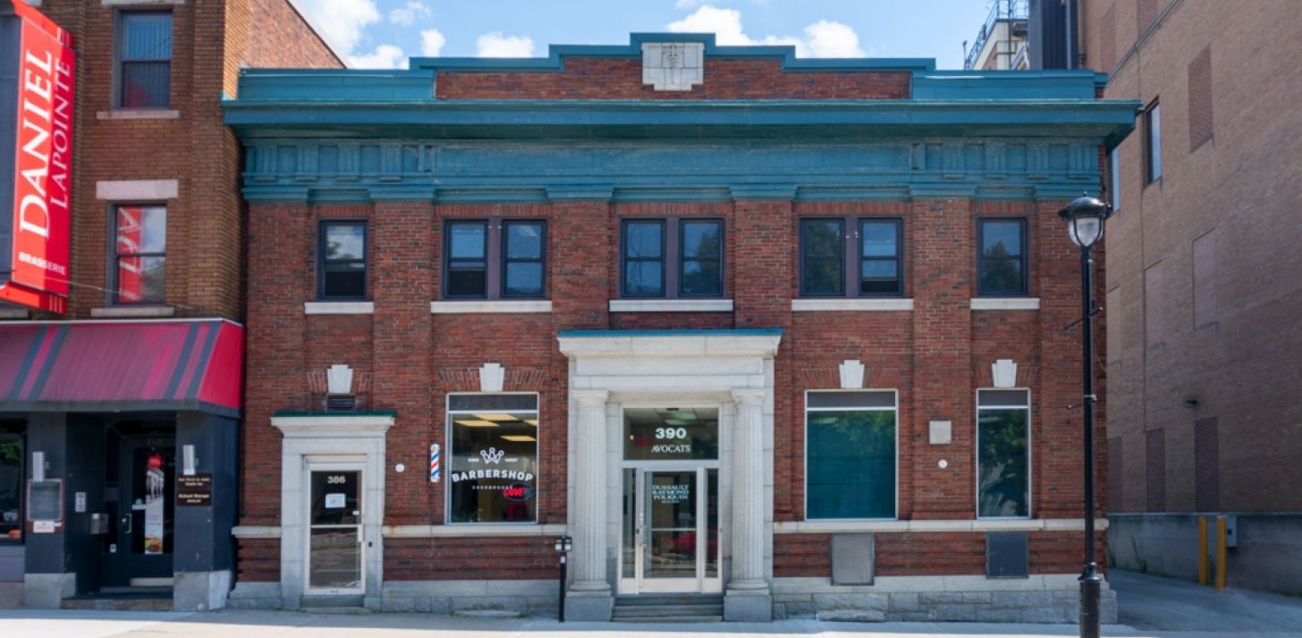 390 rue King Ouest, bureau 101-104 - For Rent