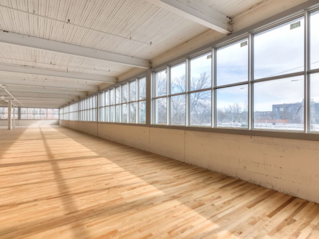 CLE EN MAIN Espaces bureaux commerciaux renovs  louer-HOMA