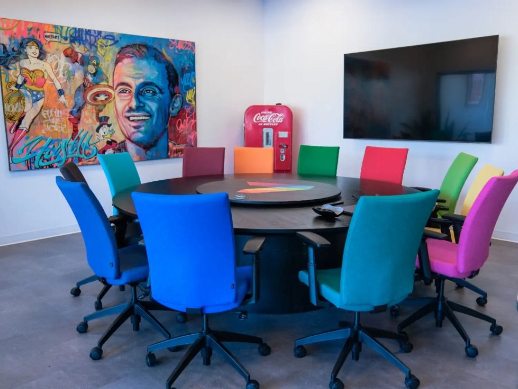 Turnkey offices for rent � 3,260 sq ft � Blainville 