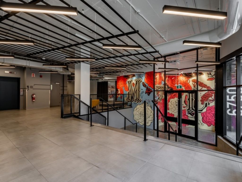 BUREAUX LOFTS DANS LE HUB IA