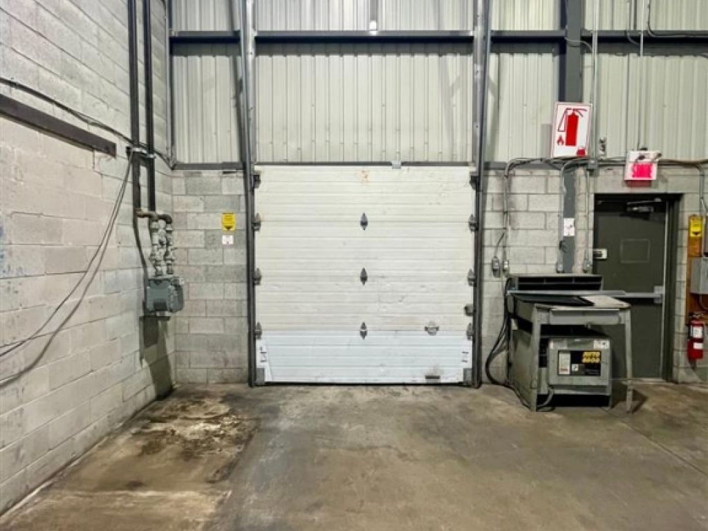 Industrial premises for rent