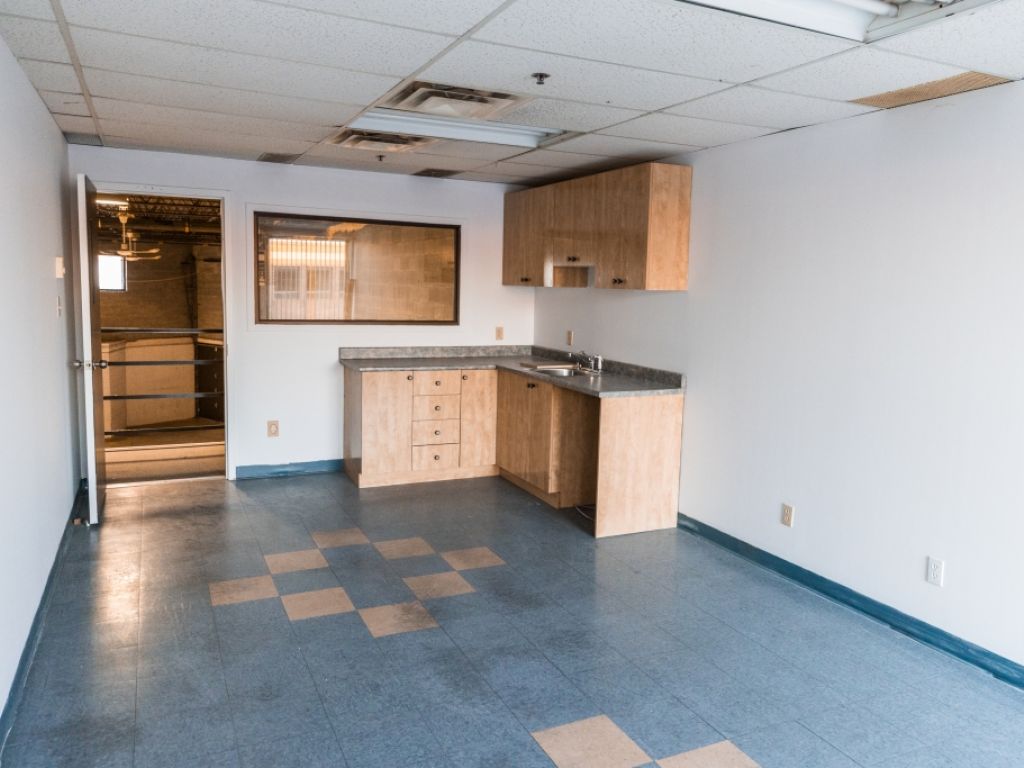 Industrial Space for Lease � LaSalle, Montreal