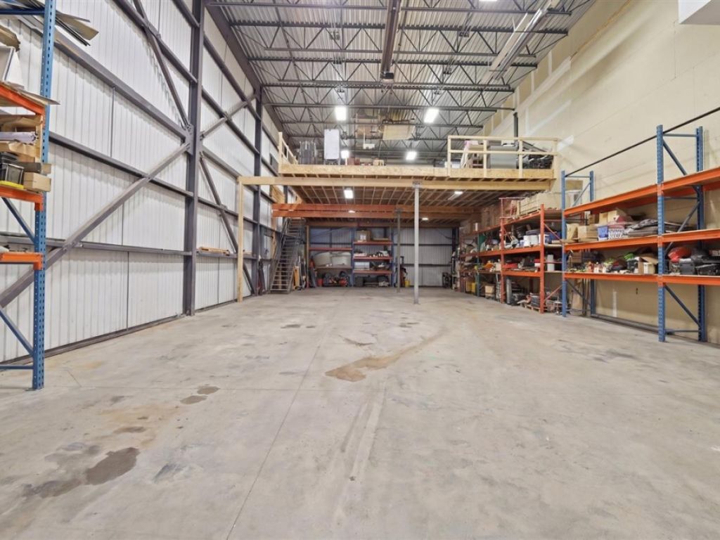 Condo industriel � vendre