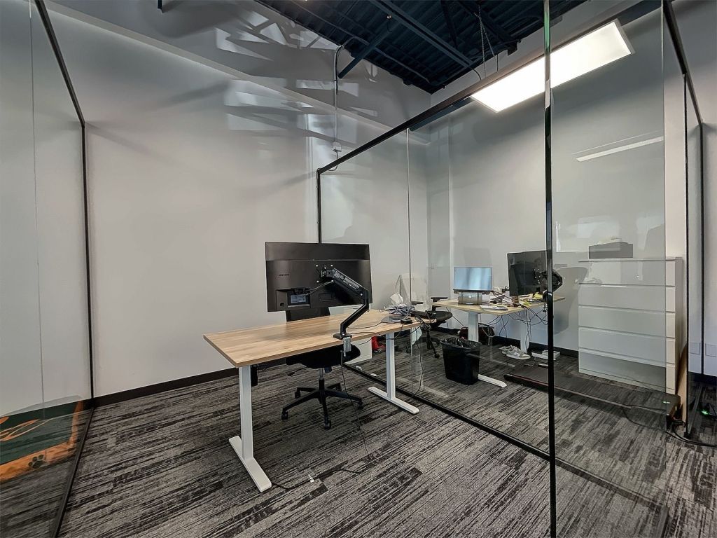 OFFICE SPACE FOR RENT 1120 sqft. - LAVAL