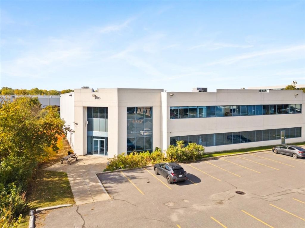 Espace bureau � louer - 1680 Rue Fleetwood