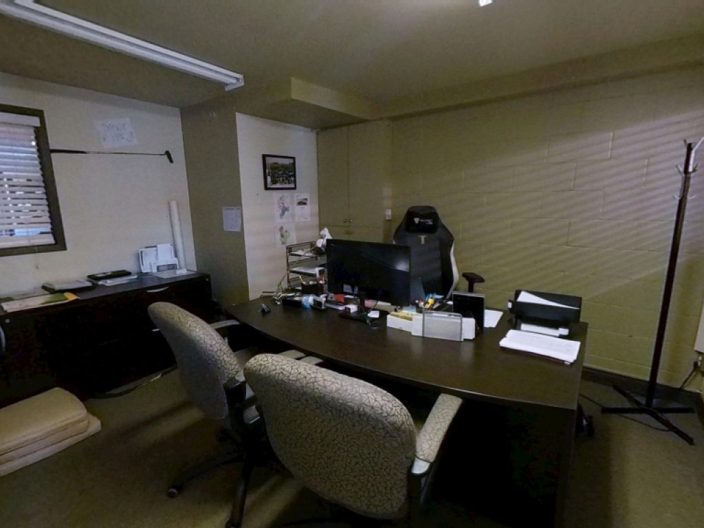 Local de bureaux/commercial - Lvis