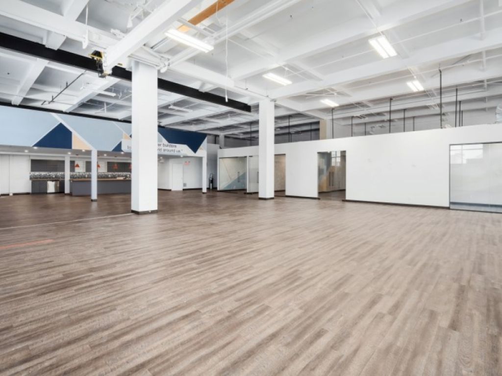 Large, bright office space for rent in Saint Henri