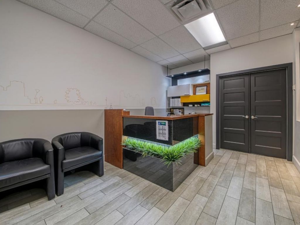 Office for rent - 365 rue St-Jean, Old Longueuil, 4448 pi2