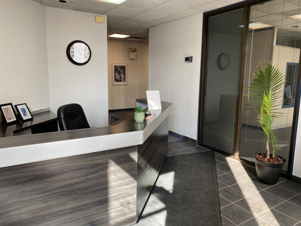 Large office space on 2nd floor, 3,300 sq. ft., St-Jerome (Lafontaine)