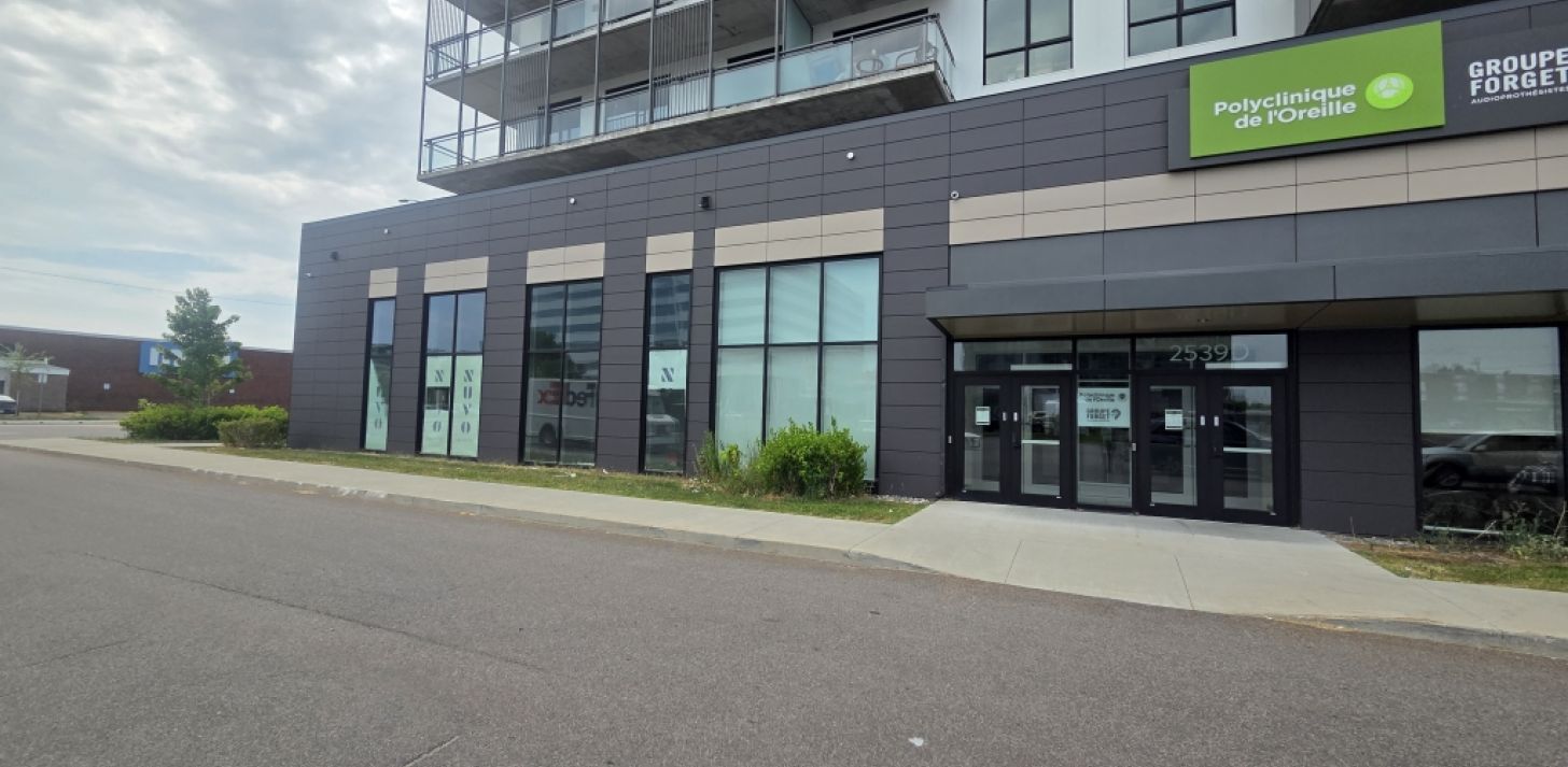 Local commercial &agrave; louer &agrave; Beauport � 2539, boulevard Sainte-Anne, local 2539 B - For Rent