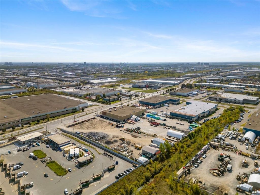 Espace terrain � louer - Boul. Dagenais O.