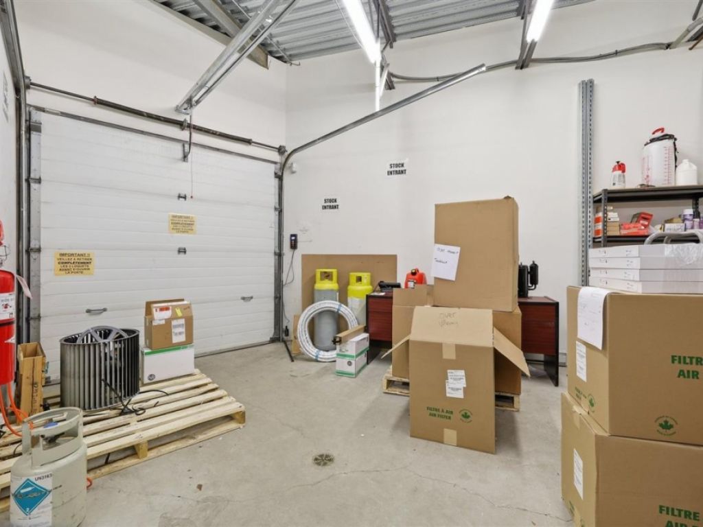 Condo commercial � vendre