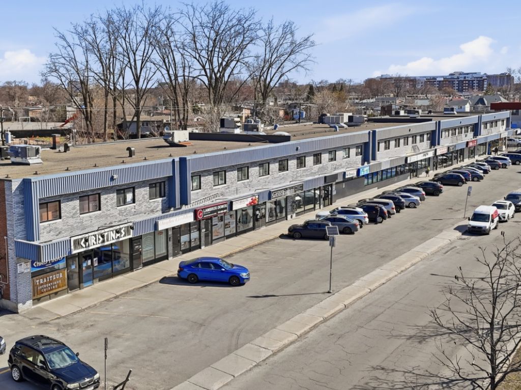 COMMERCIAL SPACES for rent