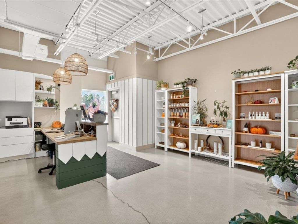 Condo industriel � vendre � 350 $/pi�