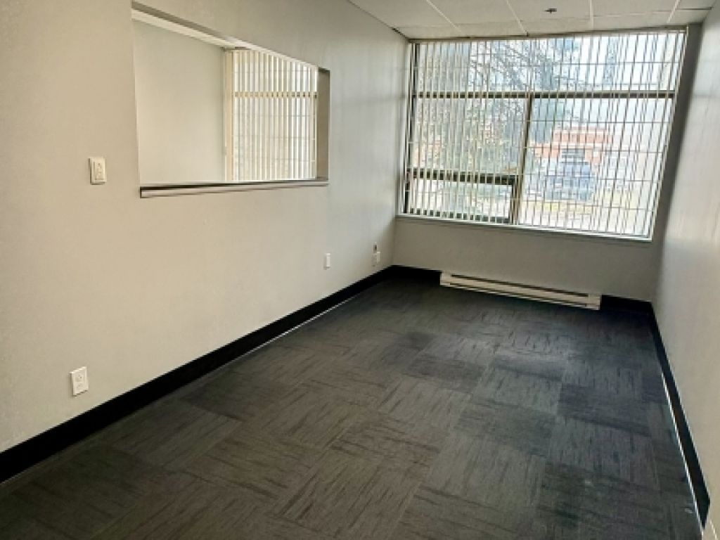 Espace industriel � louer - 1275 Rue Bergar