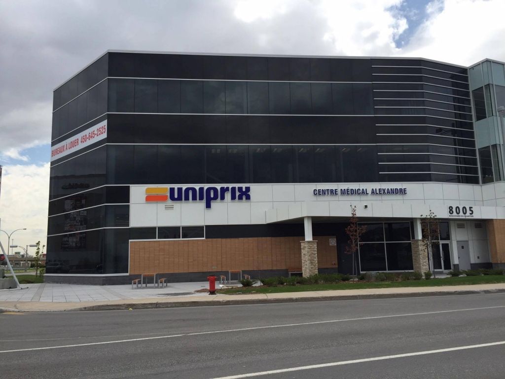 Office, Commercial space for rent in Brossard