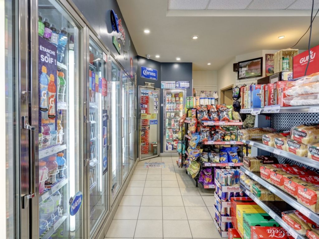 Dpanneur Bonisoir avec essence Shell