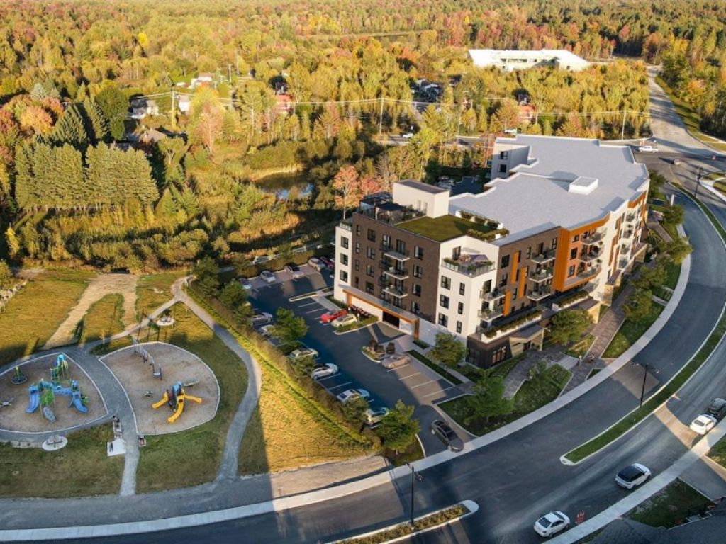 Local commercial � louer � 2175 Rue de la Travers�e, local C-01, Saint-J�r�me