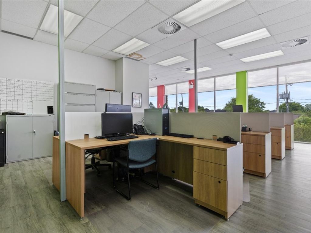 Condo commercial � vendre