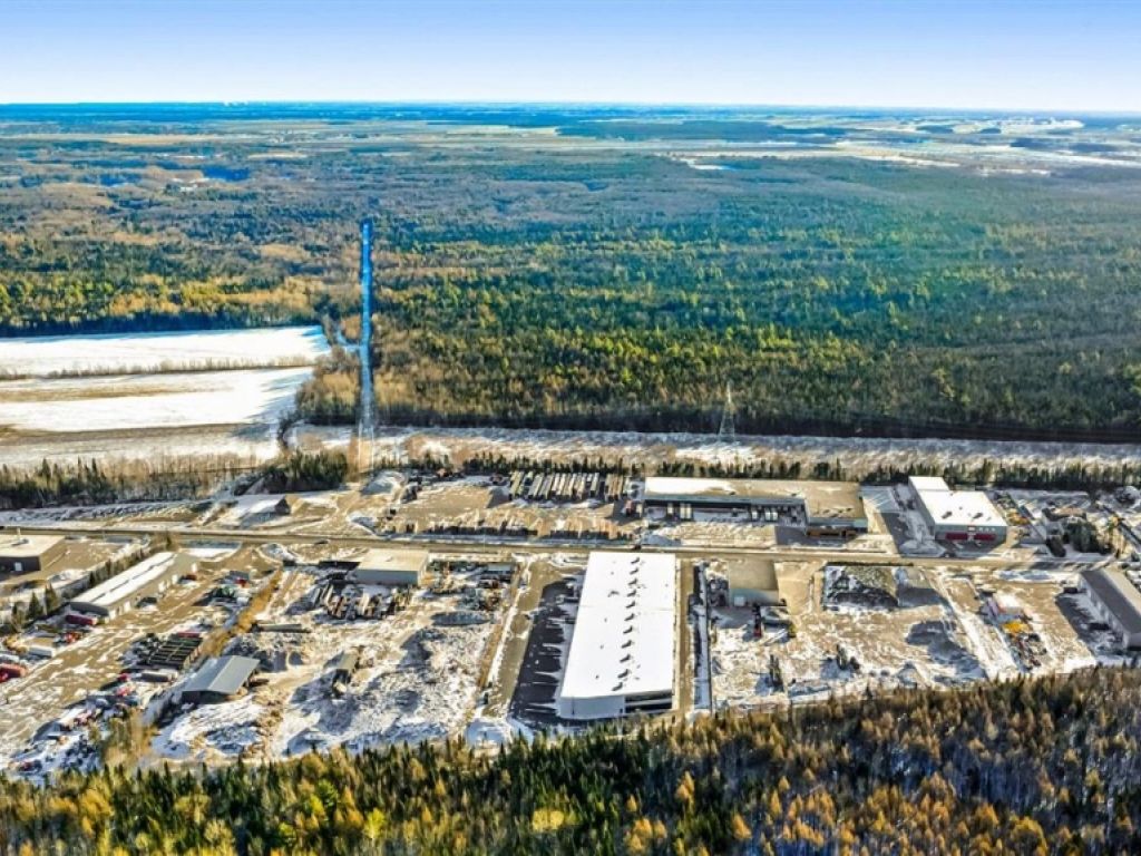 Espace industriel � louer - 188 Rue Armand-Majeau S., local 106