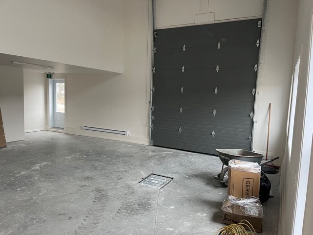commercial space 