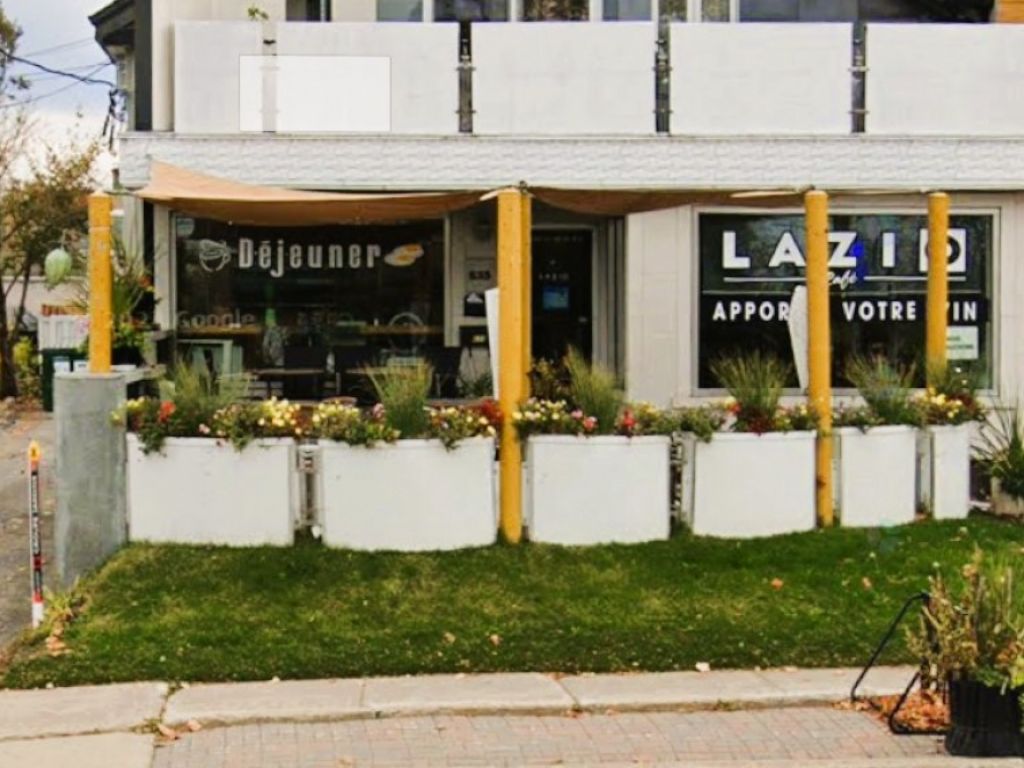 Superbe caf cl en main et bien tabli  La Prairie