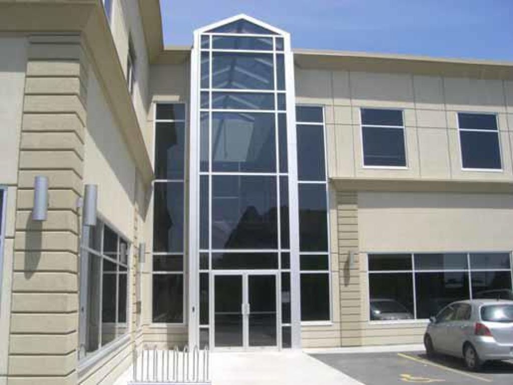 OFFICE TO RENT 995 SQF, MASCOUCHE