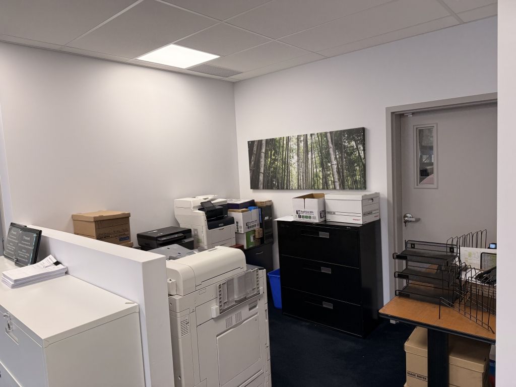 Offices for rent 1600 sq. ft. - 7 rue Industrielle, Delson