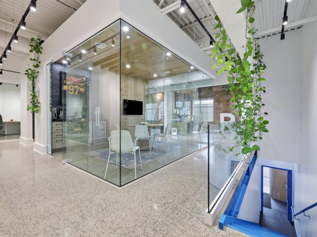 Condo industriel � vendre