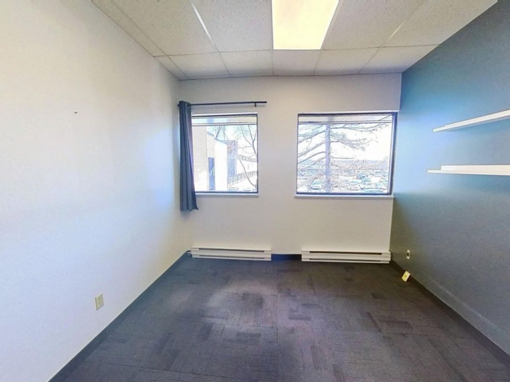Bureau � louer - 5055 boul. Wilfrid-Hamel