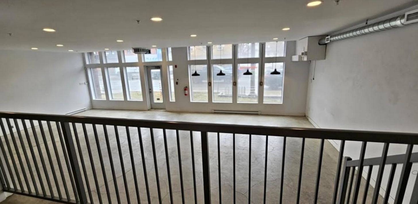 Commercial office - 440 bd Charest Ouest - For Rent