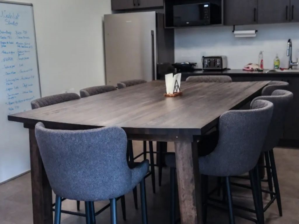 Turnkey offices for rent � 3,260 sq ft � Blainville 