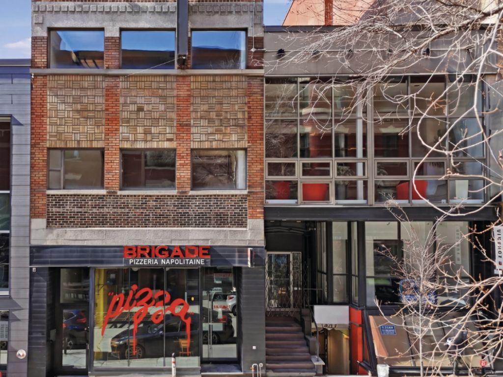 Plug and Play Offices for Rent