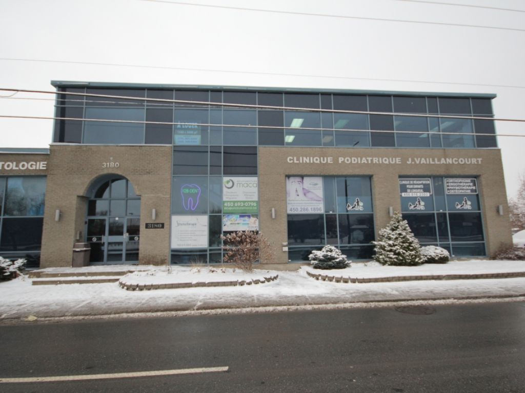 Offices for rent in Longueuil