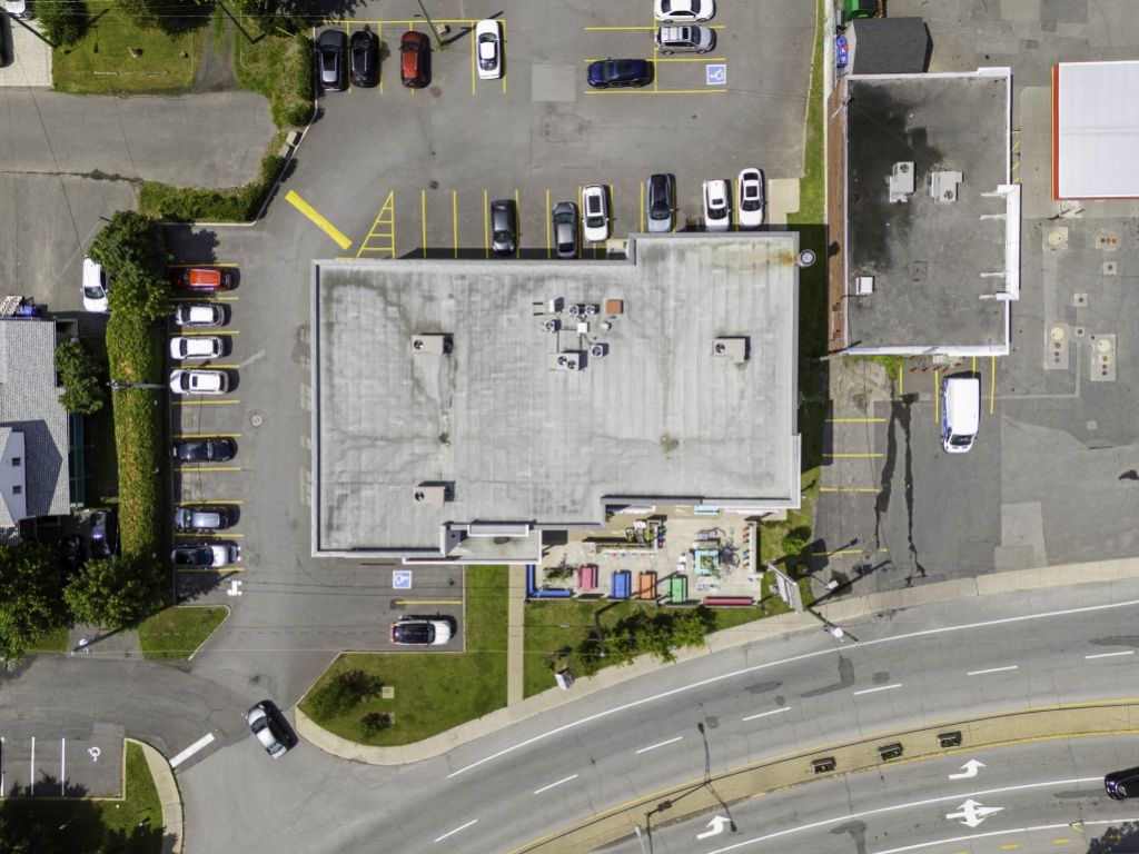 1,218 to 2,500 sq. ft. Office space for rent in modern building Chambly