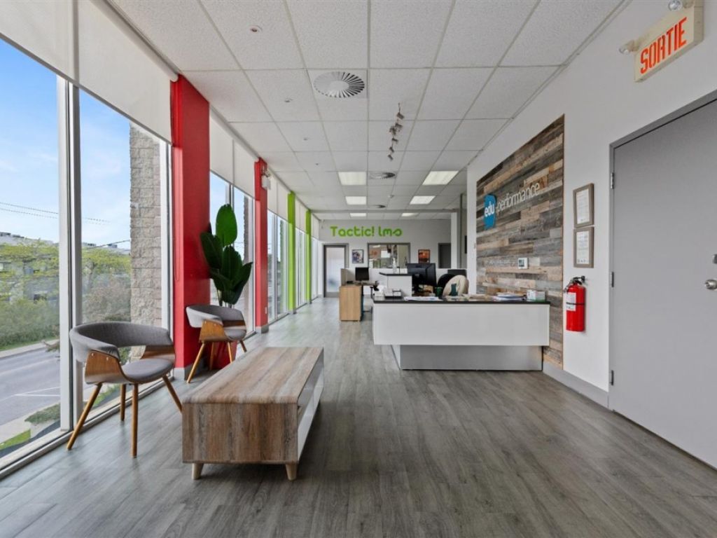 Condo commercial � vendre