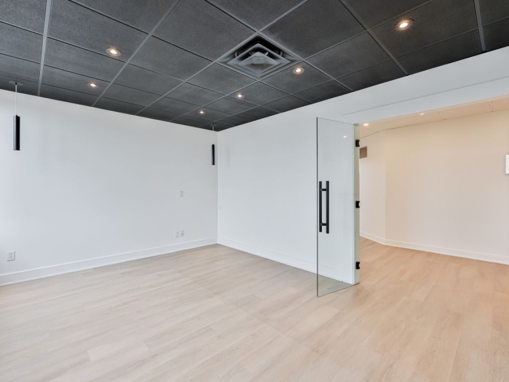 Local commercial pour bureau 1419 grande alle