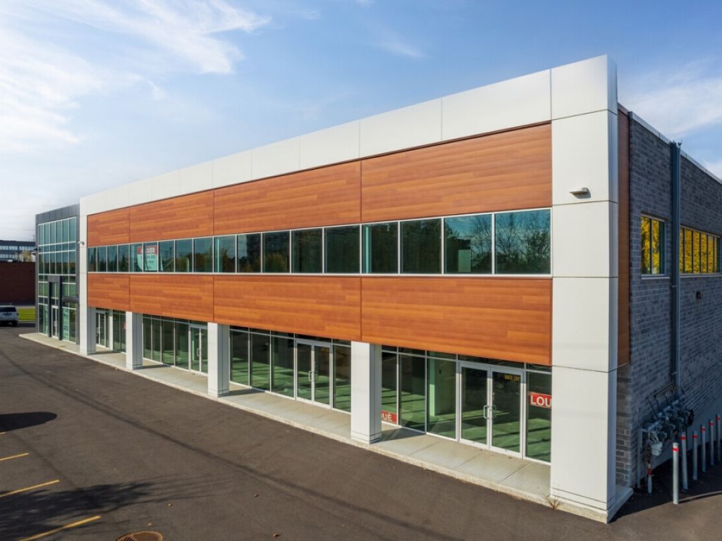 New commercial spaces and offices 2,000 to 6,316 sqft La Prairie