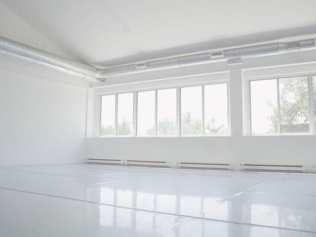 Cession de bail - Loft (studio) 5000 Iberville - 2000 pieds carrs 