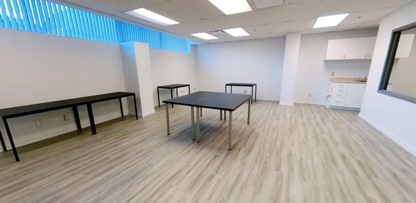 Local de bureau/commercial à louer  Ste-Foy - À louer