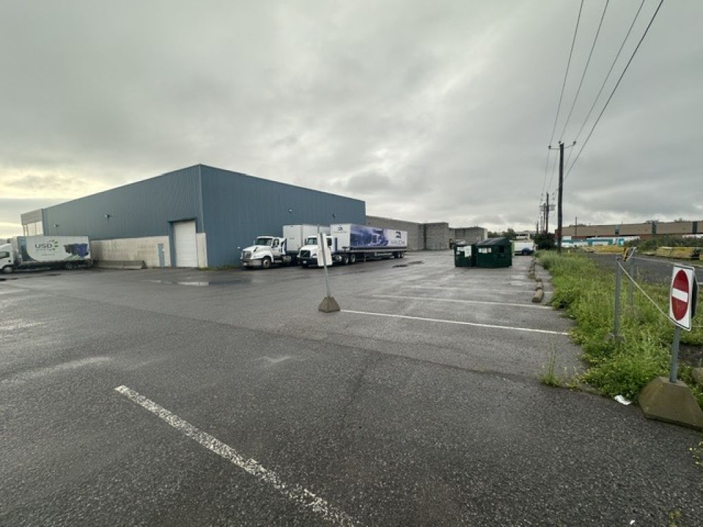 bureau/entrepot, locaux commercial, terrain