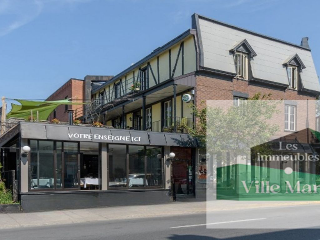 Commercial Kitchen Space for Lease with Existing Hood  Prime Corner Location in Ville-Marie 3,600/month