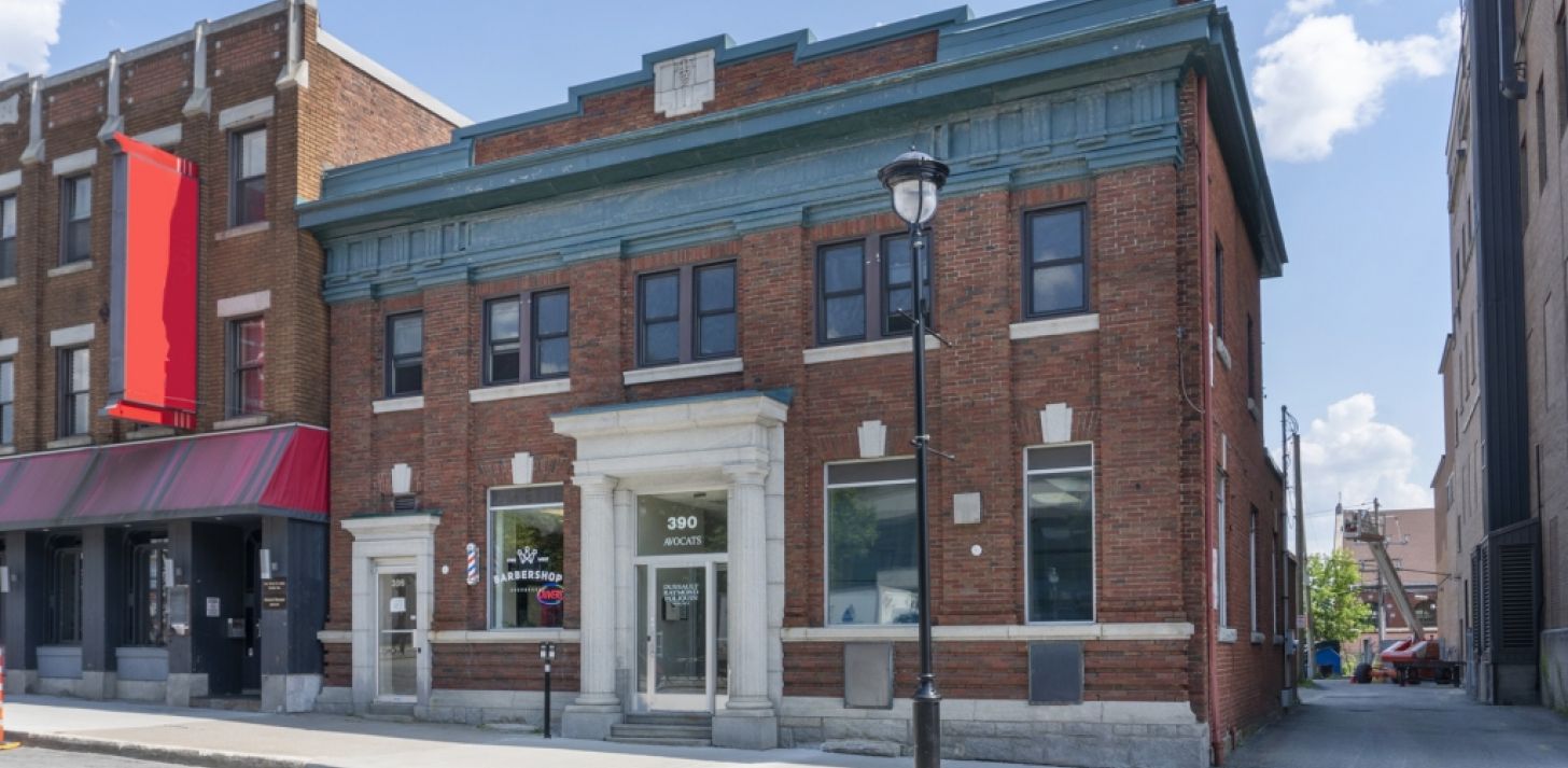 390, rue King Ouest - À louer