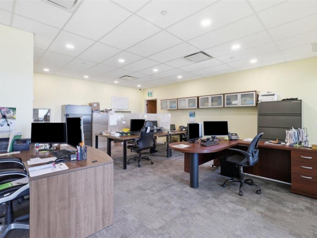 Condo industriel � vendre